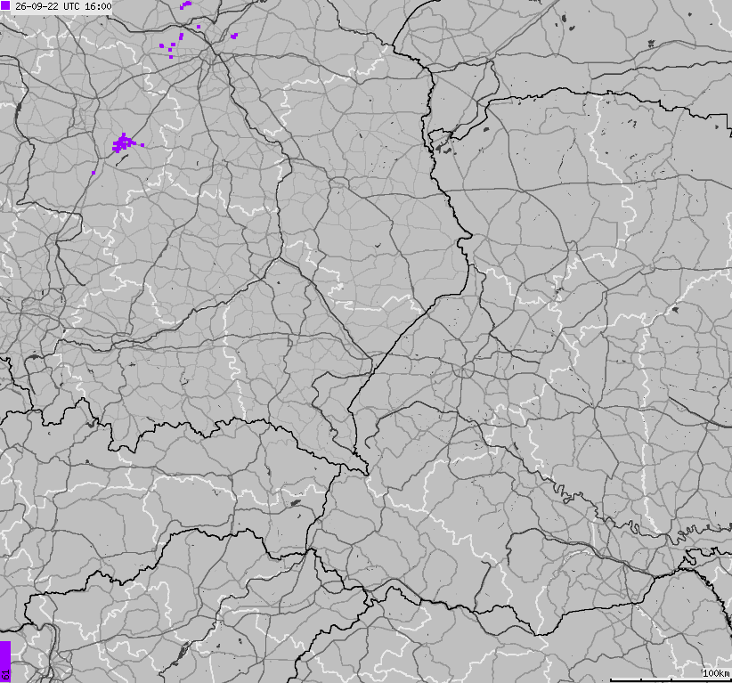 Mapa wyładowań atmosferycznych na obszarze Polski