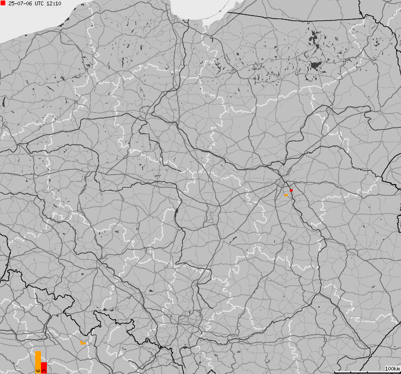 Mapa wyładowań atmosferycznych na obszarze Polski
