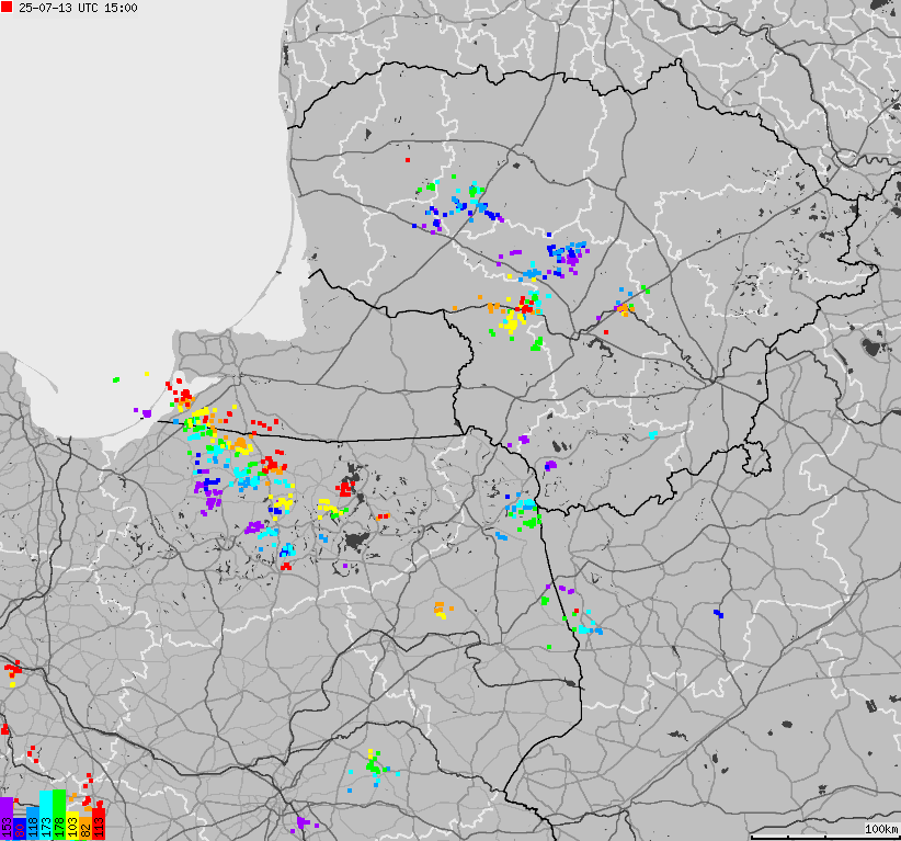 Mapa wyładowań atmosferycznych na obszarze Polski