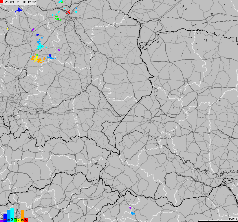 Mapa wyładowań atmosferycznych na obszarze Polski