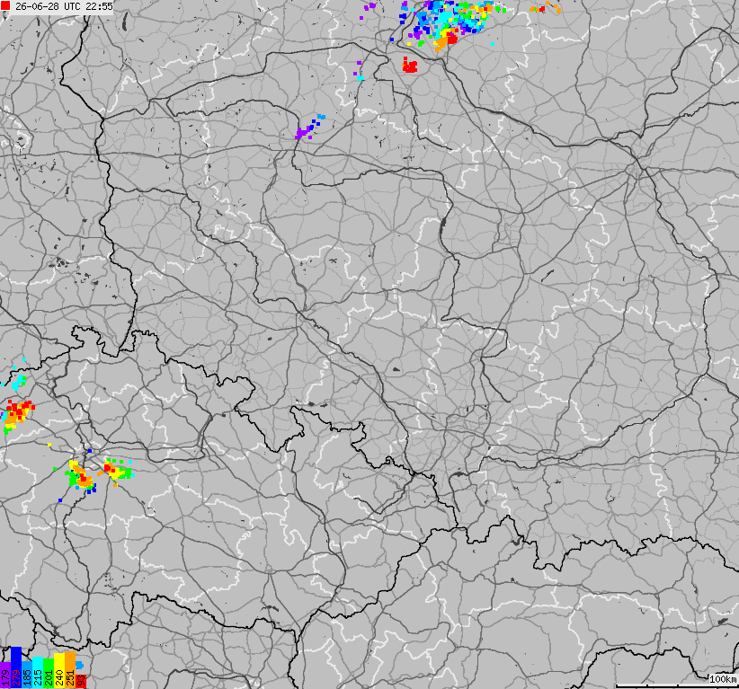 Mapa wyładowań atmosferycznych na obszarze Polski