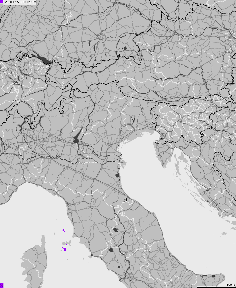 Mapa wyładowań atmosferycznych na obszarze Włoch