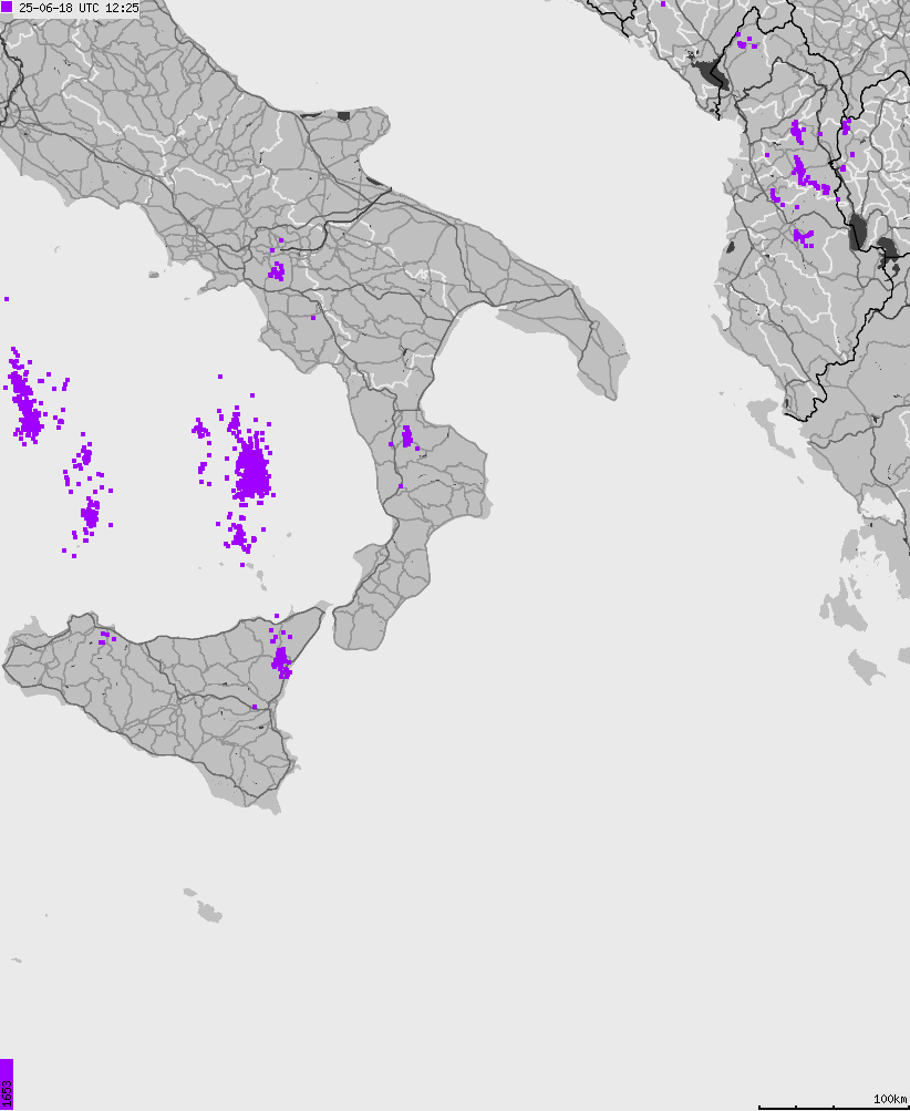 Map of lightnings across Italy