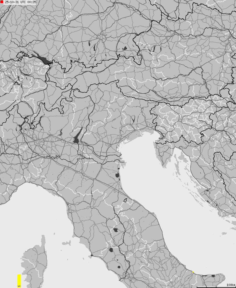 Mapa wyładowań atmosferycznych na obszarze Włoch