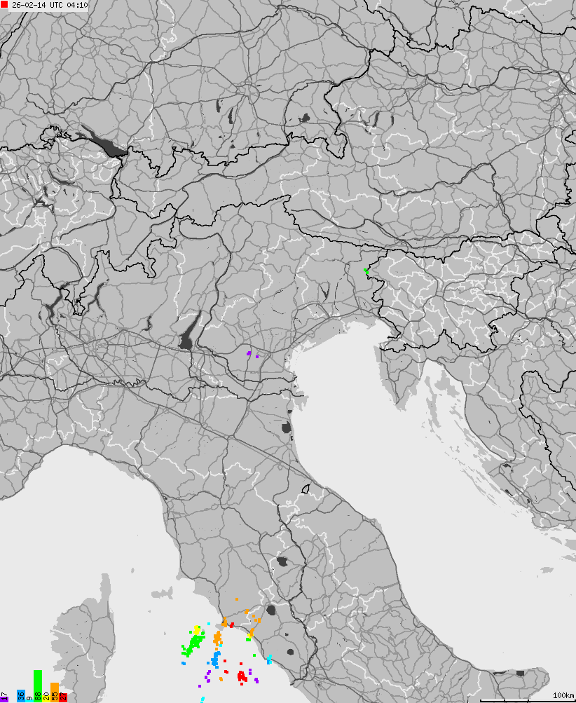 Mapa wyładowań atmosferycznych na obszarze Włoch