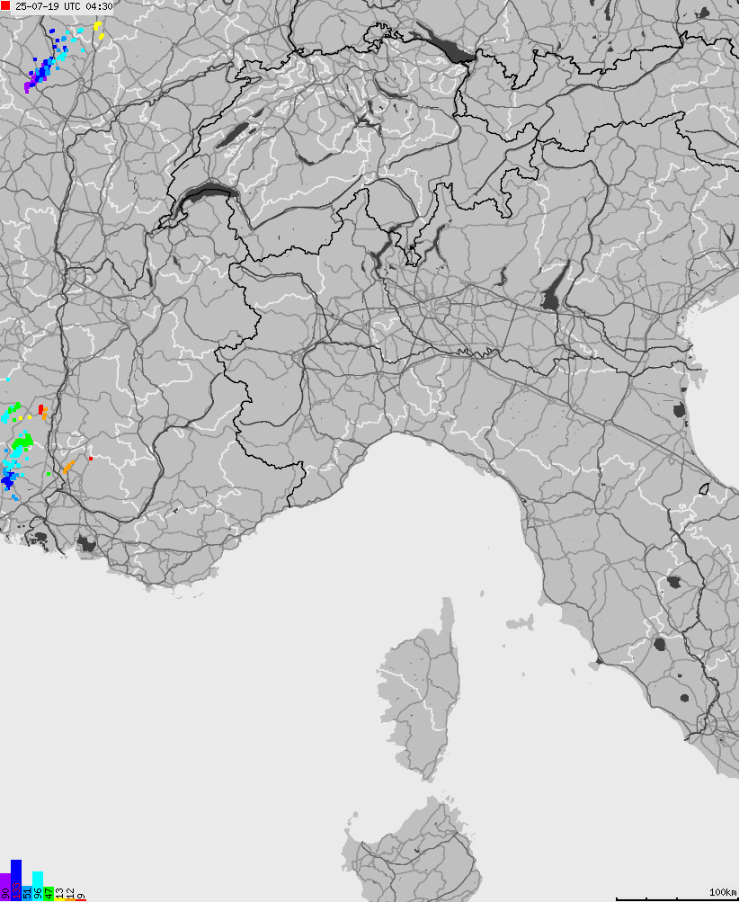 Mapa wyładowań atmosferycznych na obszarze Włoch