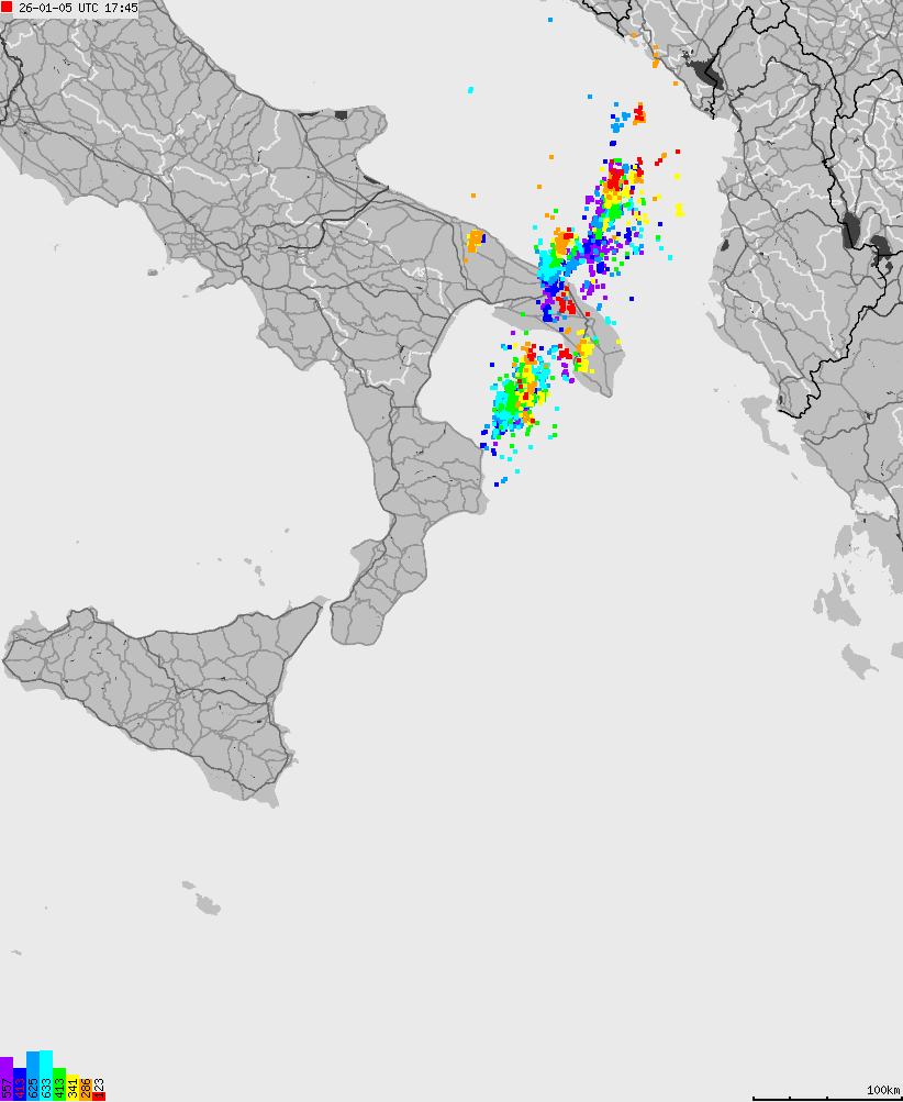 Mapa wyładowań atmosferycznych na obszarze Włoch