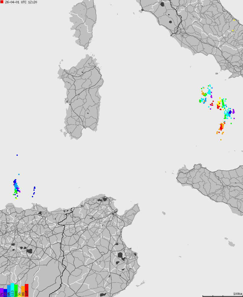 Mapa wyładowań atmosferycznych na obszarze Włoch