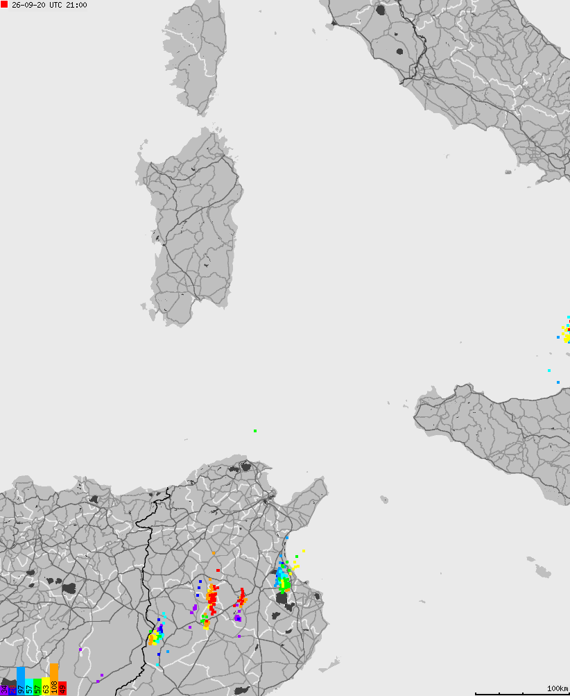 Mapa wyładowań atmosferycznych na obszarze Włoch