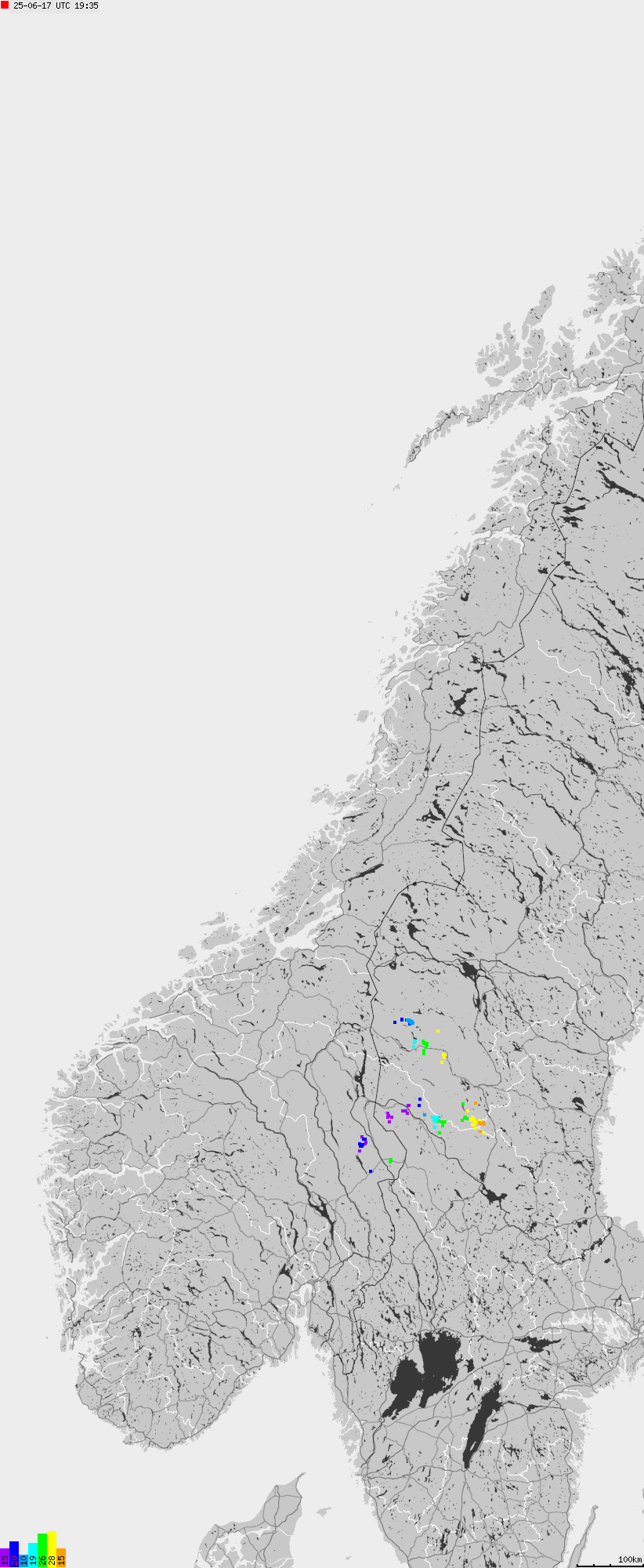 Mapa wyładowań atmosferycznych na obszarze Norwegii