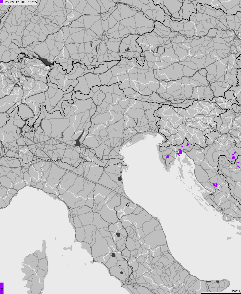 Mapa wyładowań atmosferycznych na obszarze Włoch