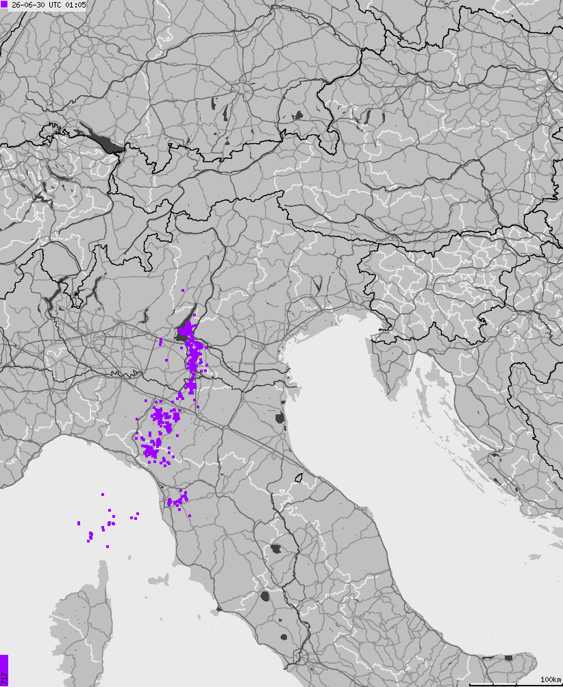 Mapa wyładowań atmosferycznych na obszarze Włoch