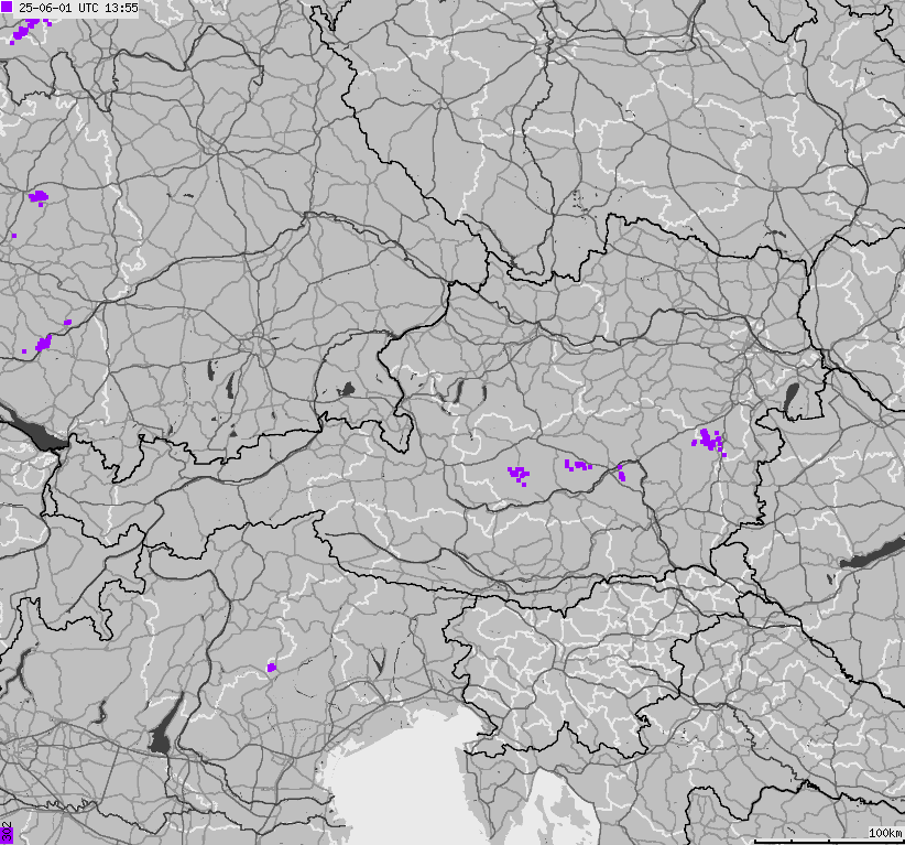 Mapa wyładowań atmosferycznych na obszarze Austrii