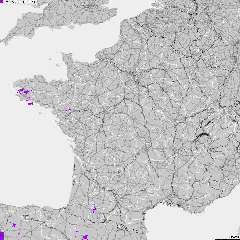 Mapa wyładowań atmosferycznych Francji