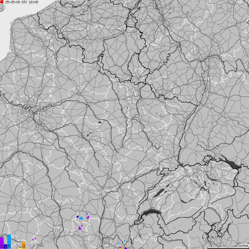 Mapa wyładowań atmosferycznych Francji