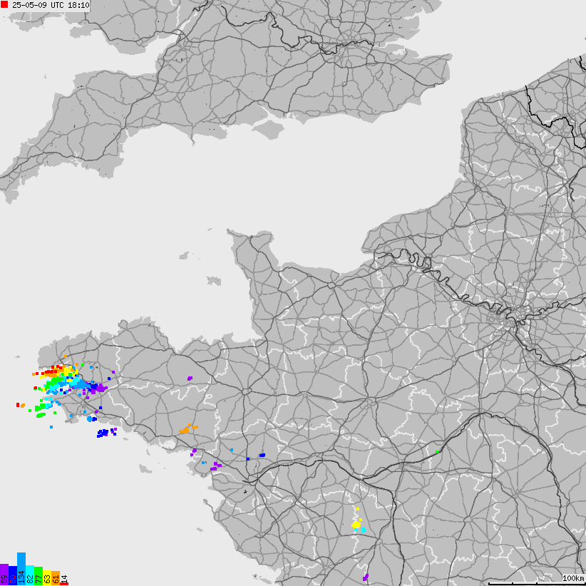 Mapa wyładowań atmosferycznych Francji
