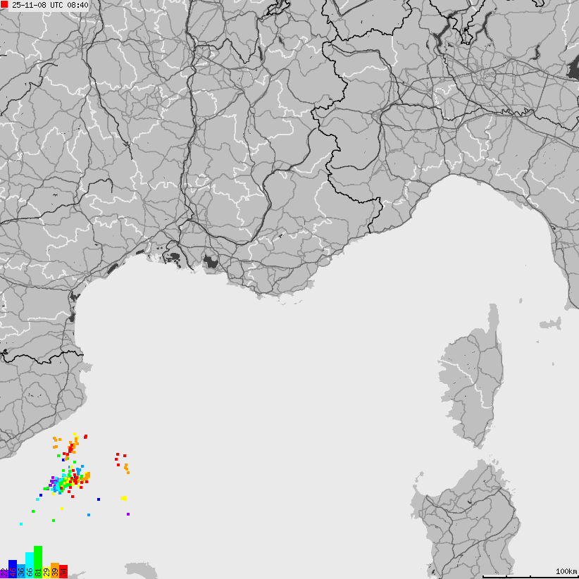 Mapa wyładowań atmosferycznych Francji